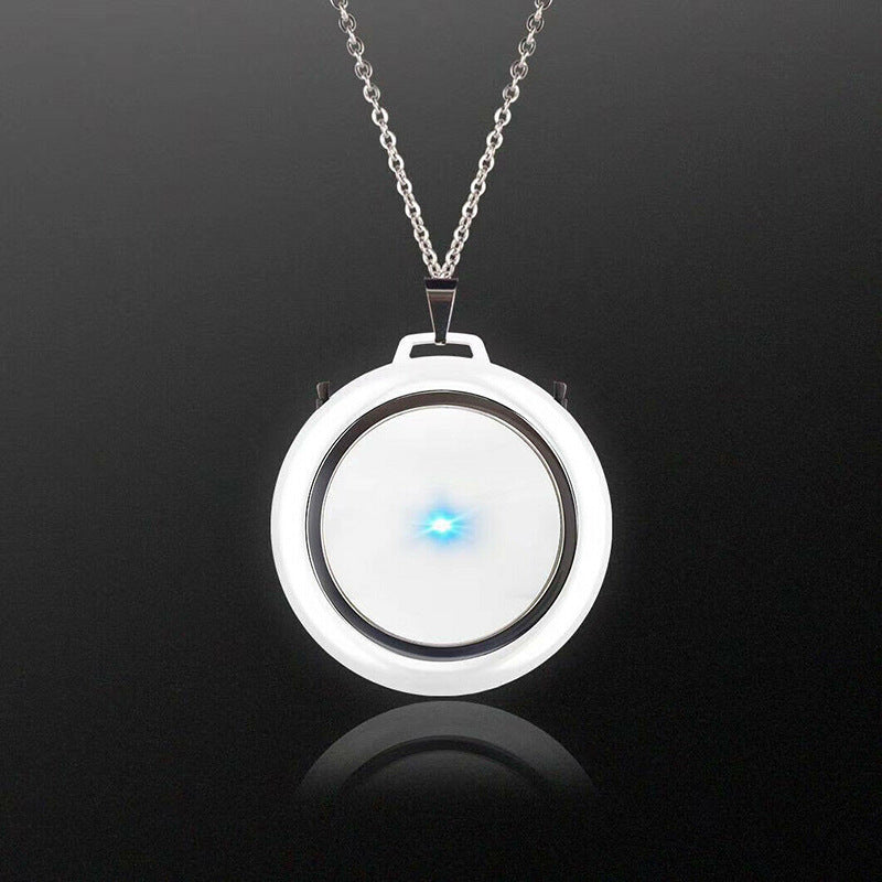 AeroNecklace Pro Rechargeable: Personal Anion Filter Purifier