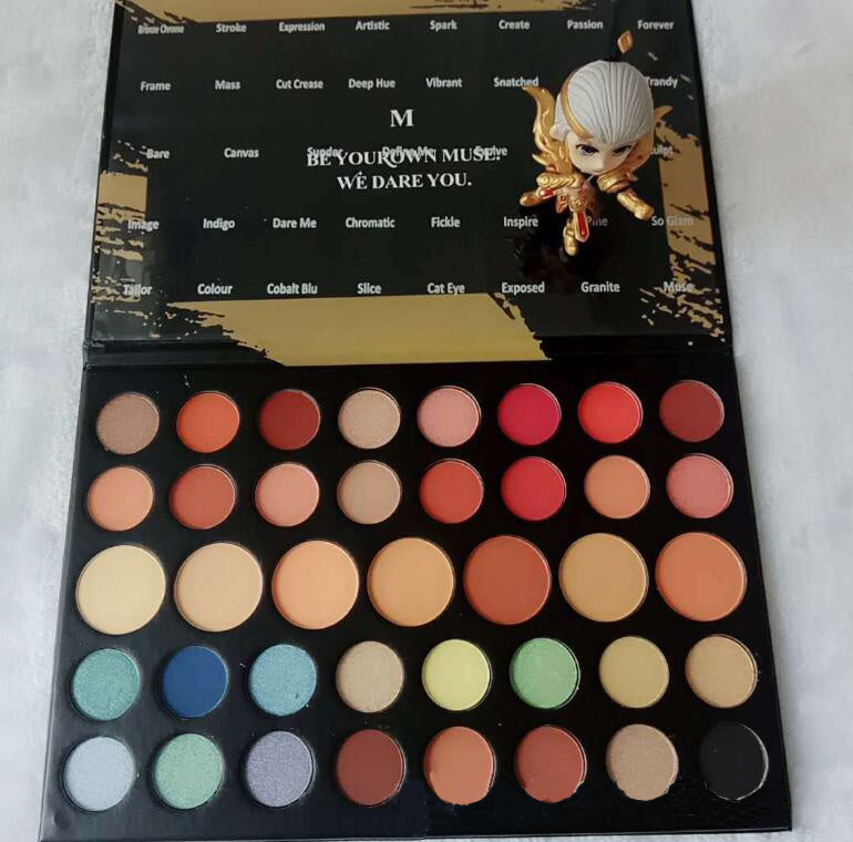 The Earthy Eyeshadow Palette with 39 Color Options for Everyday Wear