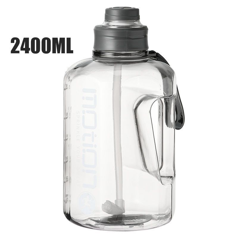 Titan Sports: Super Large-Capacity Drop-Resistant Fitness Bottle