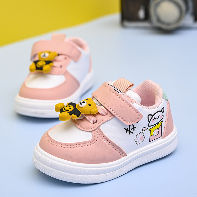 The Leather Surface: Children’s Leather-Surface Baby Toddler Sneakers