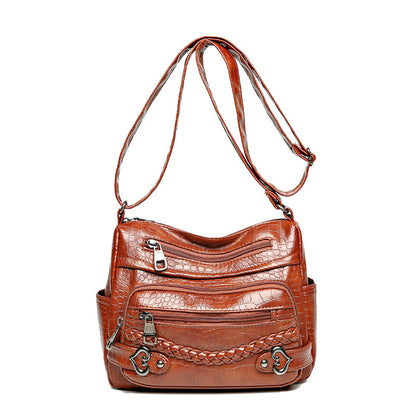 New Fashion Large Capacity Knitted Messenger Bag