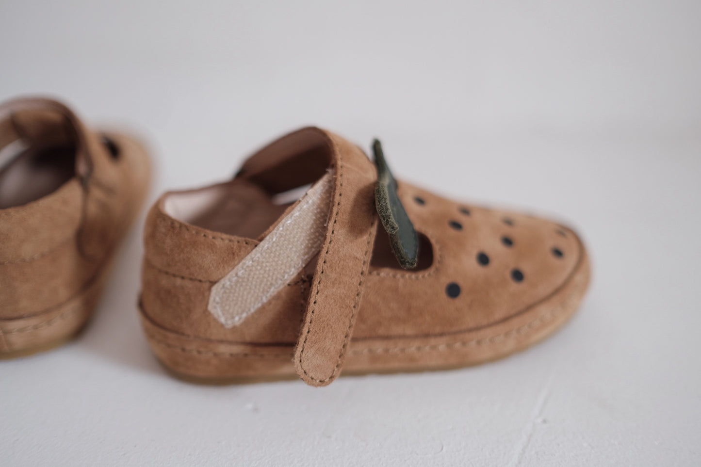 All-leather Velcro Non-slip Fruit Polka Dot Frosted Girls' Shoes