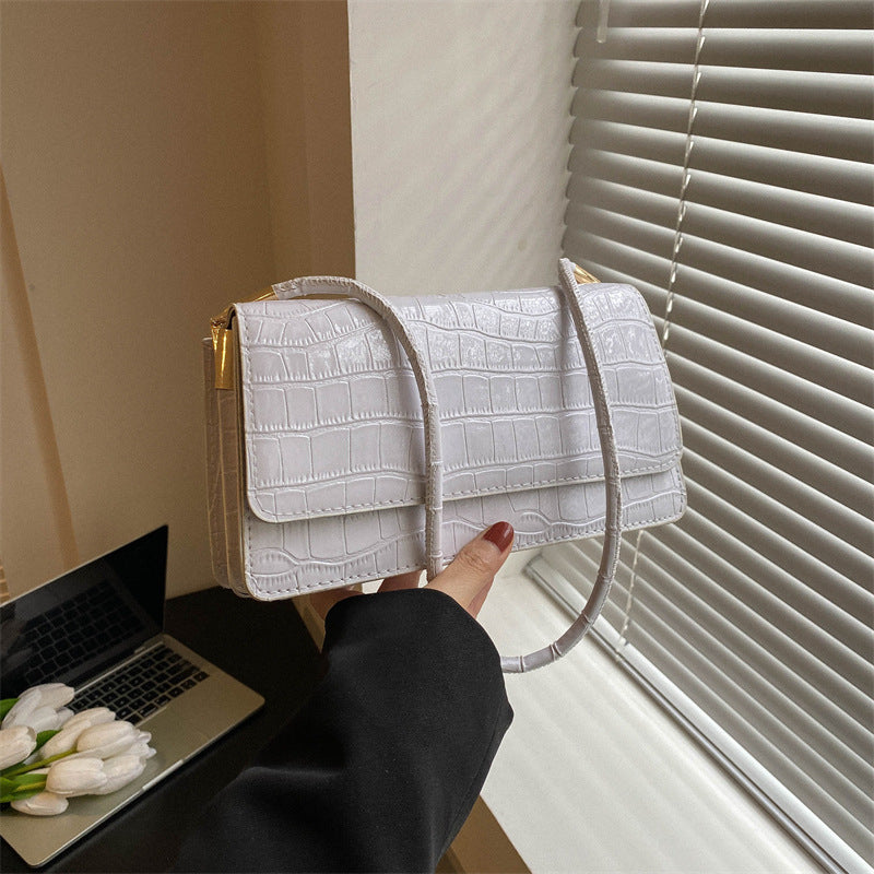 Fashionable New Small Fashion Portable Shoulder Messenger Bag
