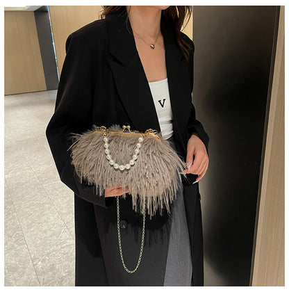 High-grade Versatile Niche Pearl Chain Furry Crossbody Shoulder