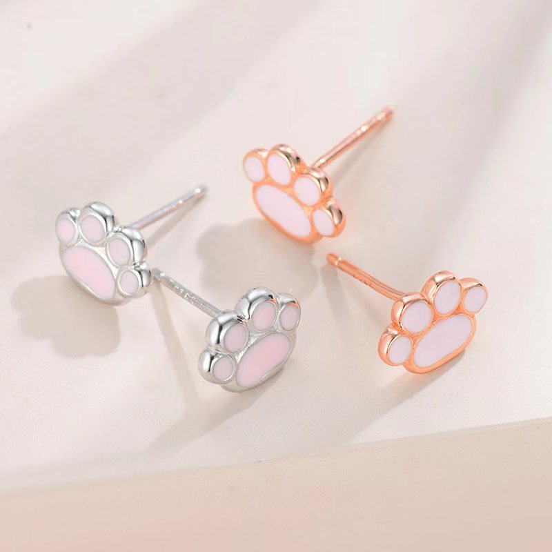 S925 Milk Gas Cat's Paw Ear Studs Simple
