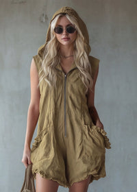 Khaki color