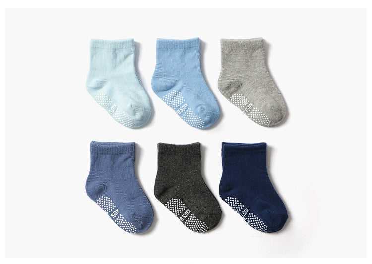 The Minimal Boat: Fashion Solid-Color Low-Profile Boat Socks