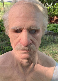 Old manB