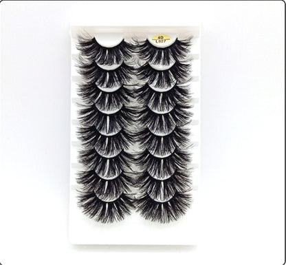 Thick and Long Lashes in a Variety of Styles From Europe and the United States