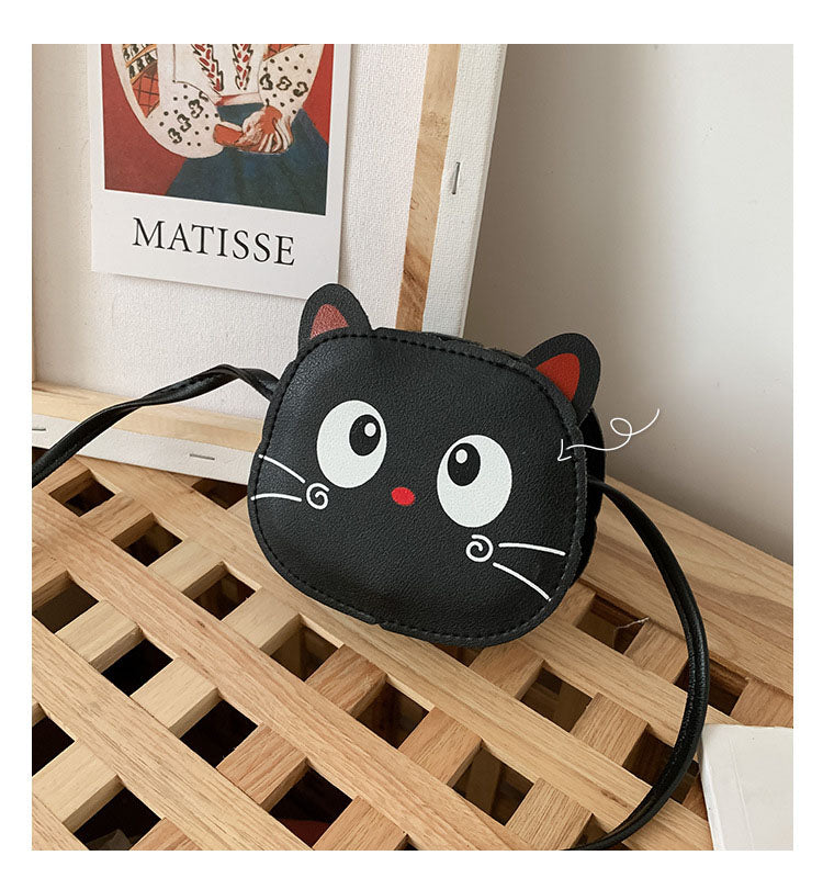 The Princess Edit: One-Shoulder Signature Messenger Bag