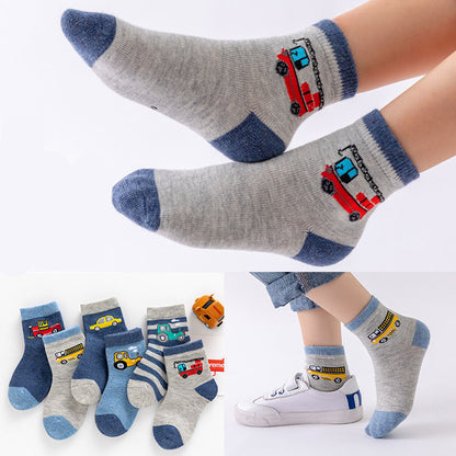 The Summer Breath: Breathable Cotton Boat Socks for Students