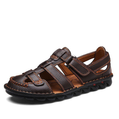 Non-Slip Sovereign: Men’s Baotou Performance Beach Sandals