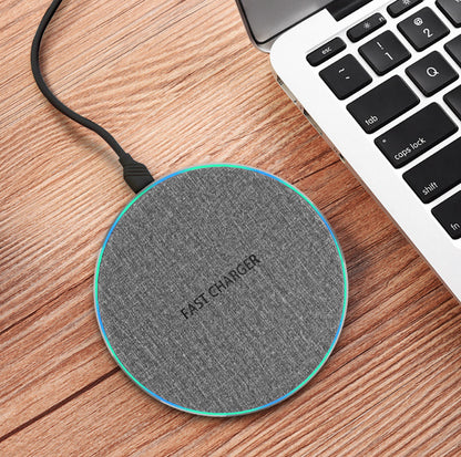 UltraDisc 15W: Fabric & Aluminum Alloy 15W Ultra-Thin Fast Charger