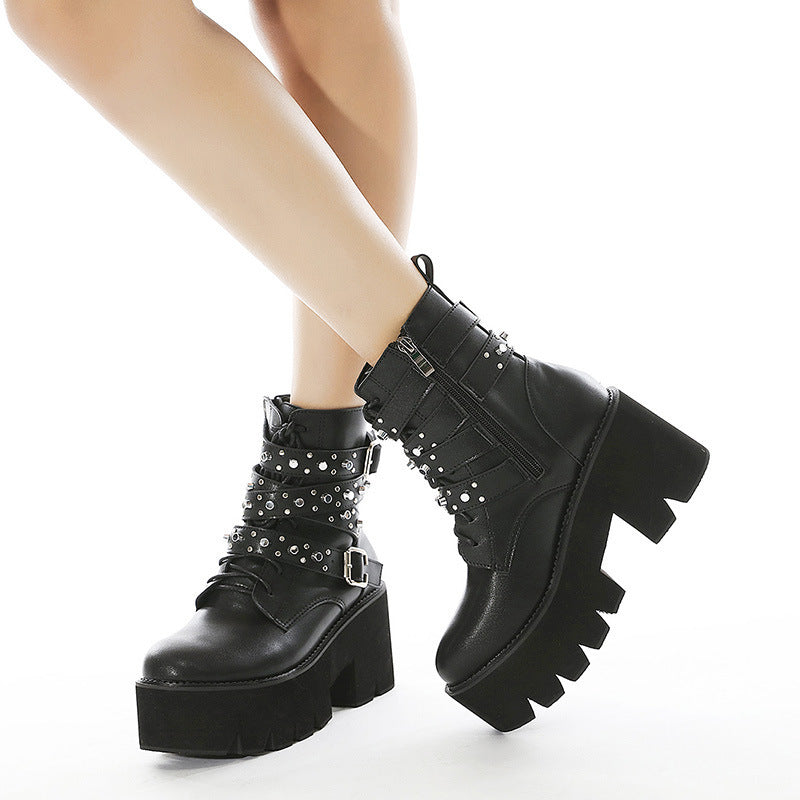 Lace-up Women's Boots With Platform Rivets