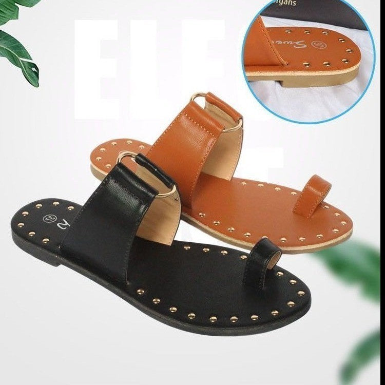 Summer New Woman Slippers Flat Sandals  Toe Fashion Rivet Outdoor Shoes Plus Size 43