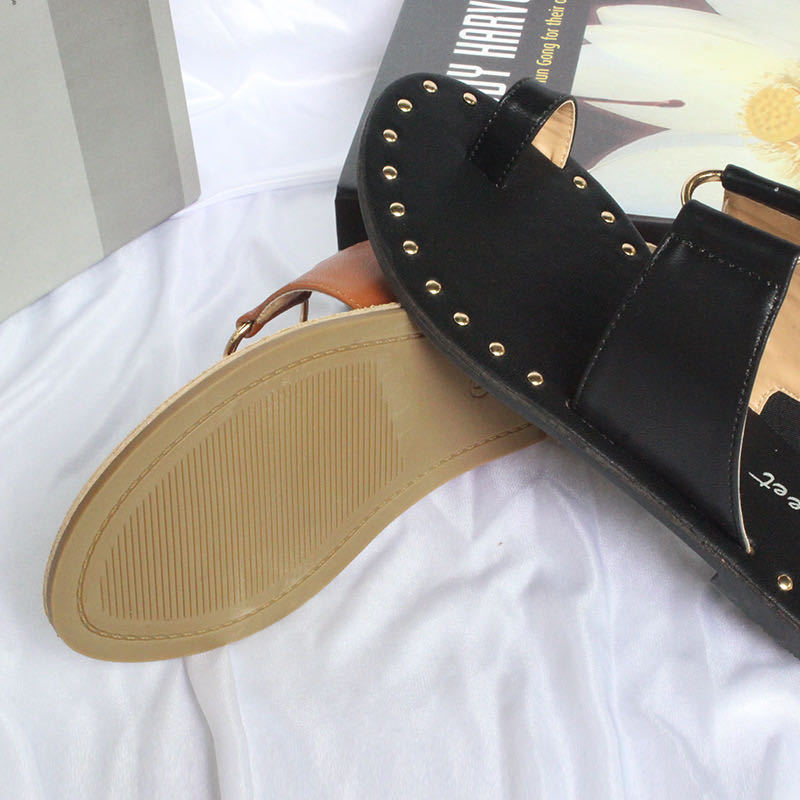 Summer New Woman Slippers Flat Sandals  Toe Fashion Rivet Outdoor Shoes Plus Size 43