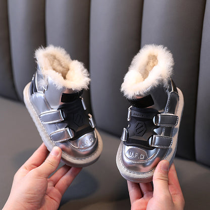 The Mirror Guard: Waterproof Wool-Lined Mirror Snow Boots