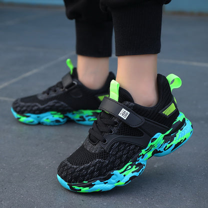 The Non-Slip Lattice: Spring & Summer Mesh Non-Slip Sports Shoes