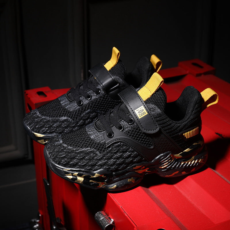 The Non-Slip Lattice: Spring & Summer Mesh Non-Slip Sports Shoes