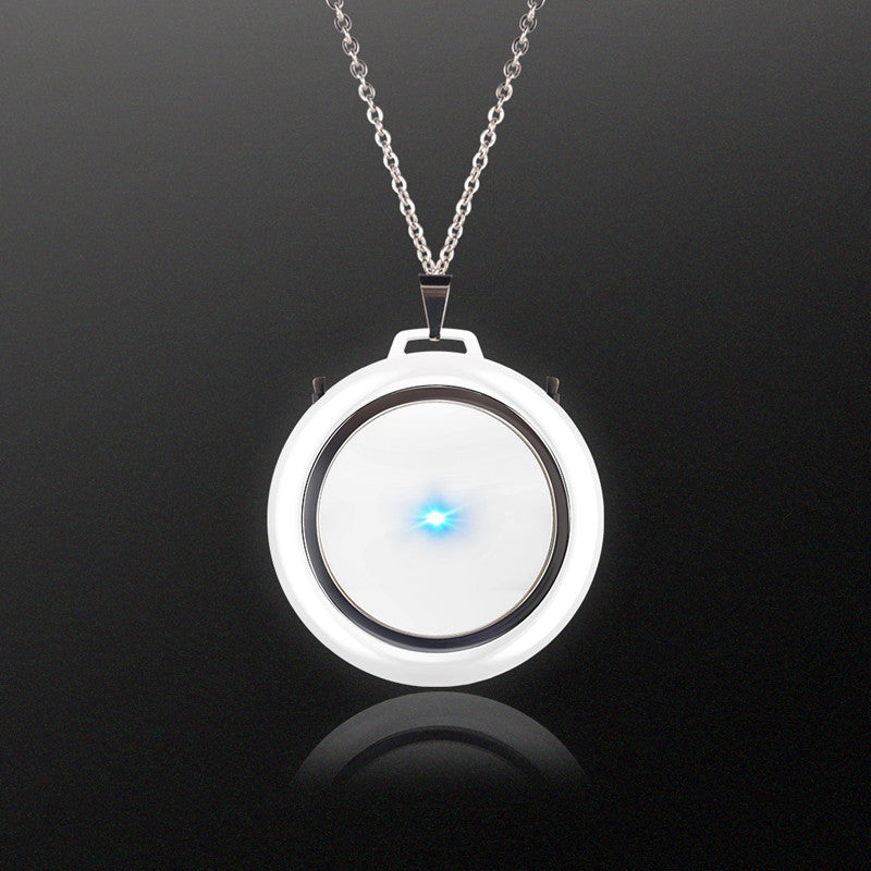 AeroTravel: Ultra-Portable Personal Air Purifier