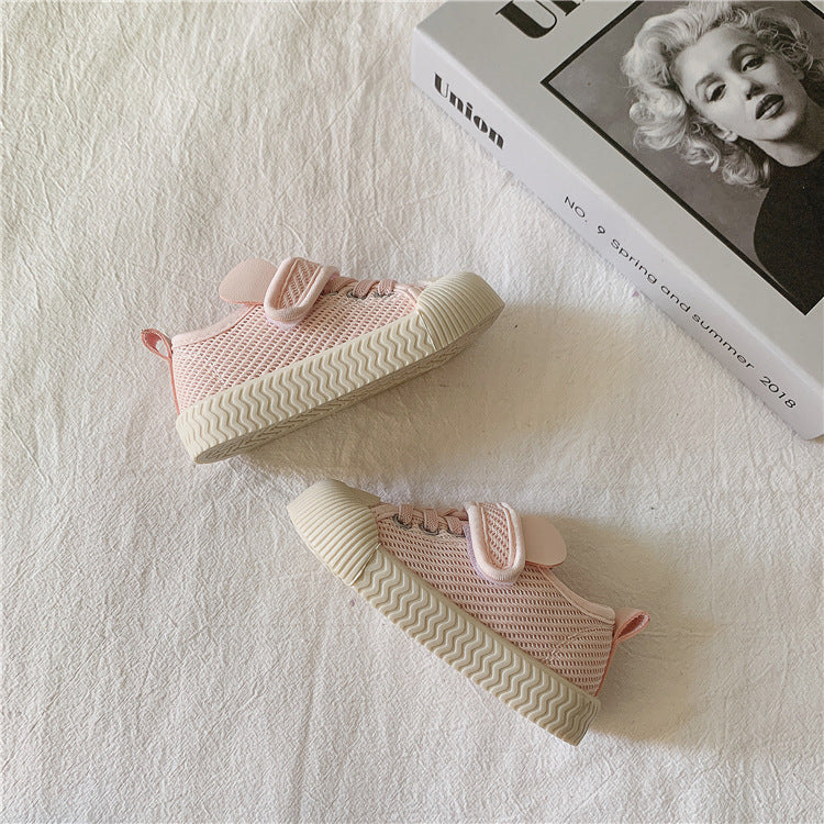 The Mesh Kinetic: Spring-Season New Mesh Casual Shoes