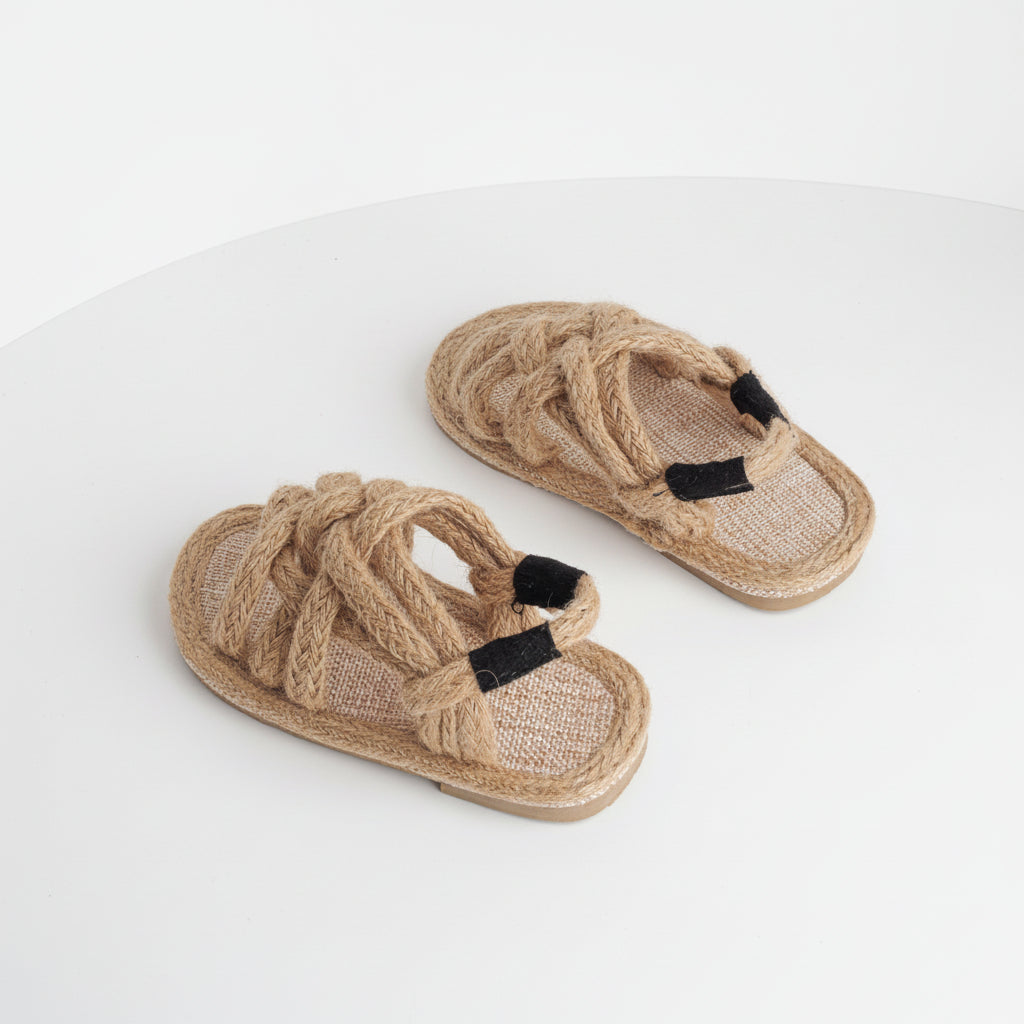 Island Rope: Japanese-Inspired Hemp Rope Artisan Sandals