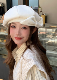 MM1613 Milky White