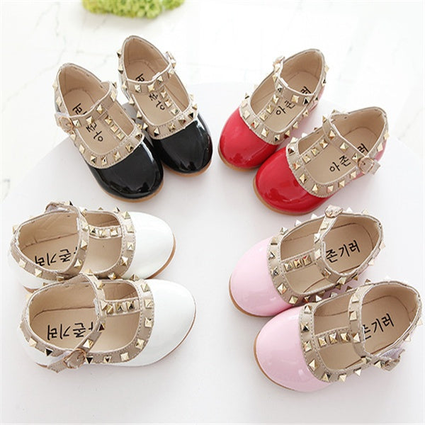 Rivet dancing princess shoes