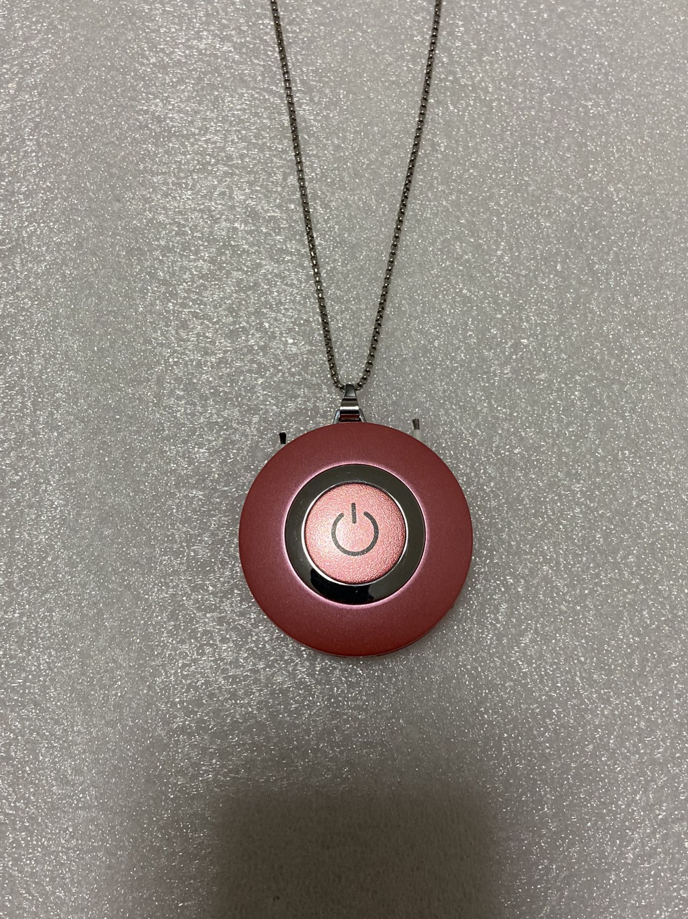 AeroNecklace Wearable: High-Efficiency Personal Purifier