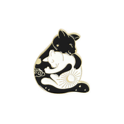 Gossip Brooch: Creative Small Animal Illustration Badge