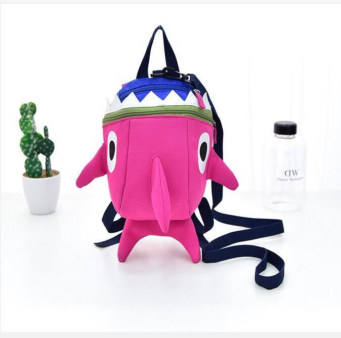 Children's backpack anti-lost cartoon backpack shark classic children's backpack cute small bag