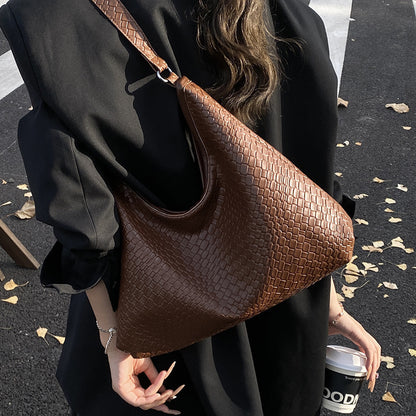 Shoulder Bag Women's Bag Retro Premium Underarm Bag Large Capacity Woven Bag Commuter Tote