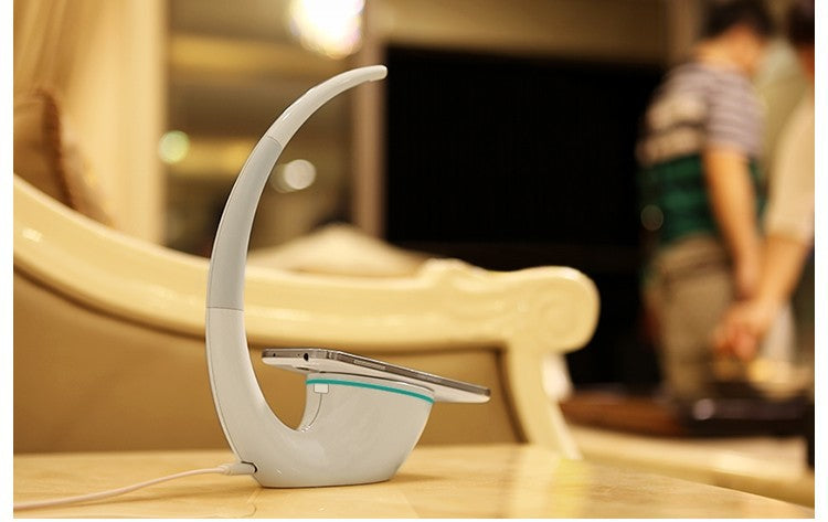PhantomGlow: Eye-Care LED Table Lamp with Integrated Wireless Charger
