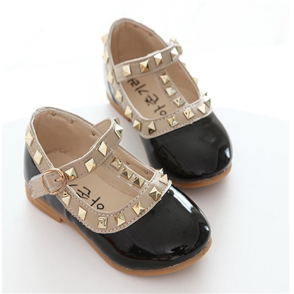 Rivet dancing princess shoes