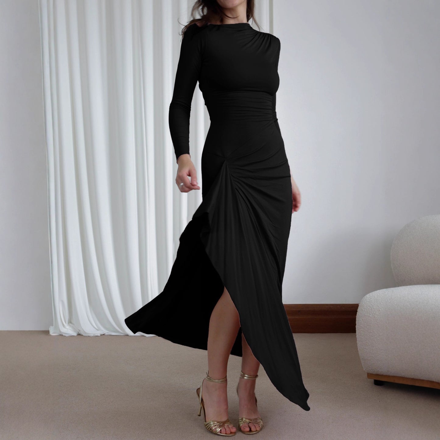 Fashionable Solid Color Round-neck Slim-fit Dress With An Irregular Slit