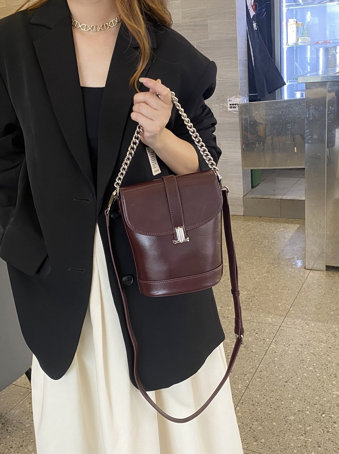 Leather Chain Women's First Layer Leather One-shoulder Crossbody Bag