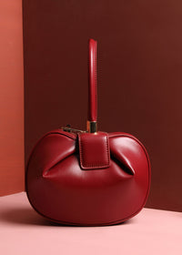 Wine red