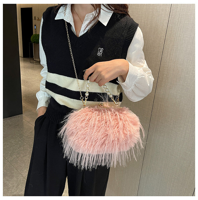 High-grade Versatile Niche Pearl Chain Furry Crossbody Shoulder