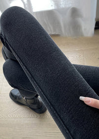 Snow Black