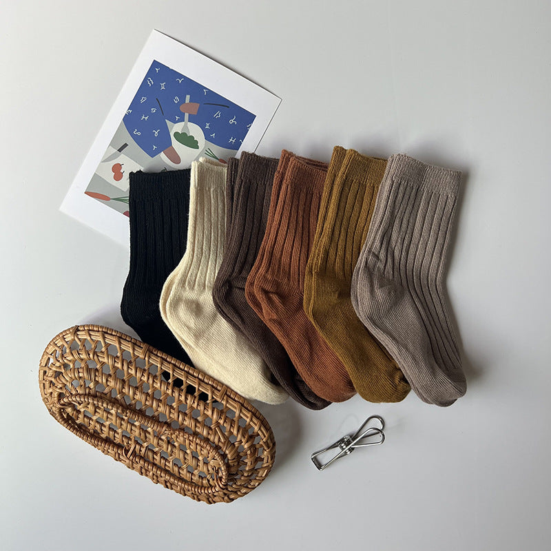 The Retro Seoul: Korean-Inspired Vintage Tube Socks