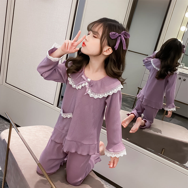 The Western Chic: Girls’ Autumn Fashion Suit