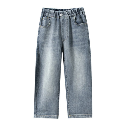 Urban Minimalist Solid Tone Straight-Fit Jeans
