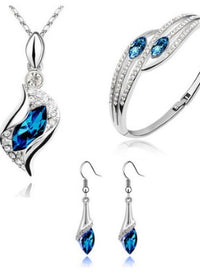 Hole blue