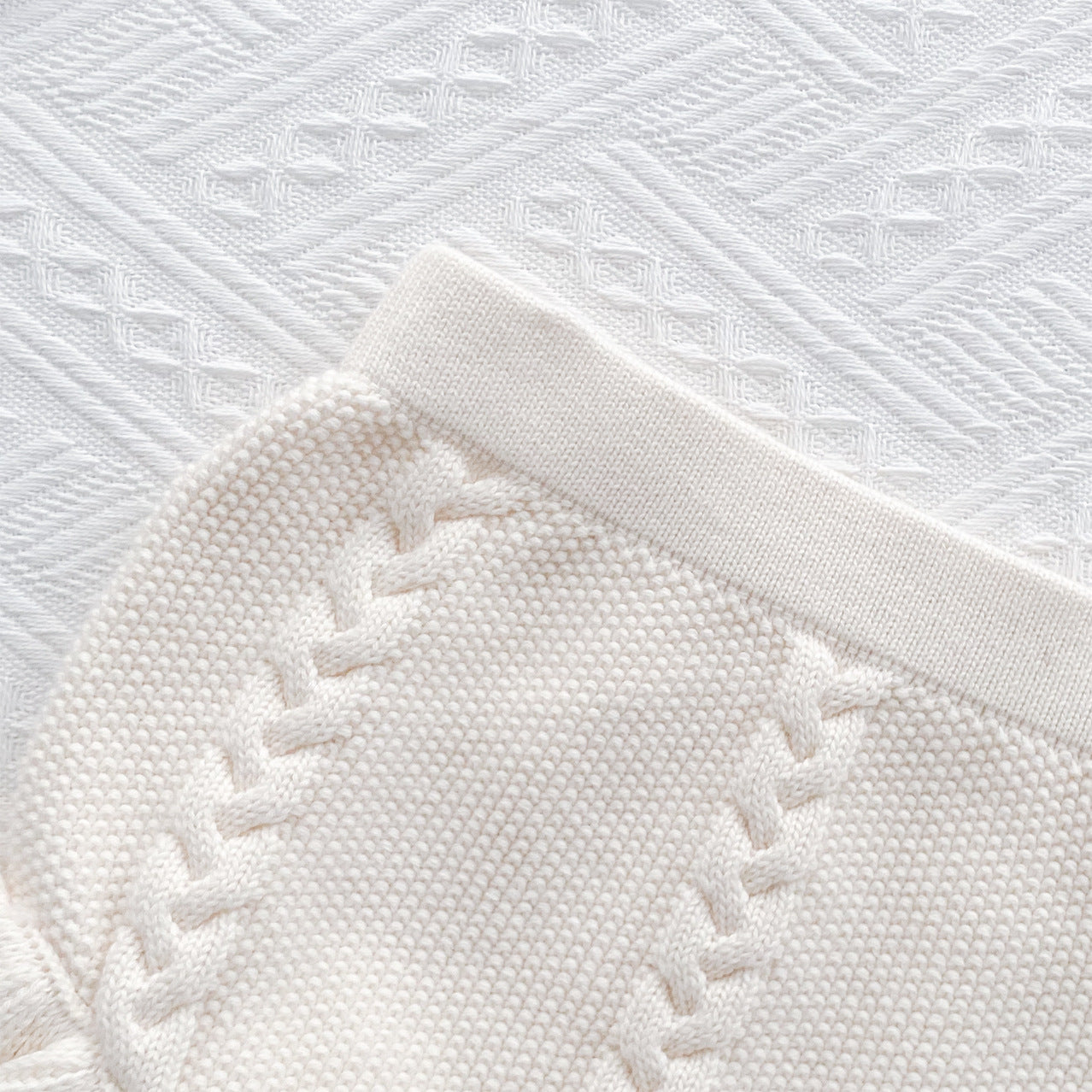 Thin Lace Knit Shorts For Girls