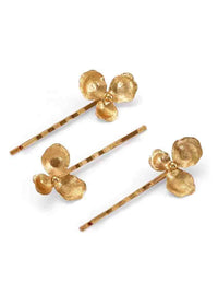 3 Pieces Of Clip