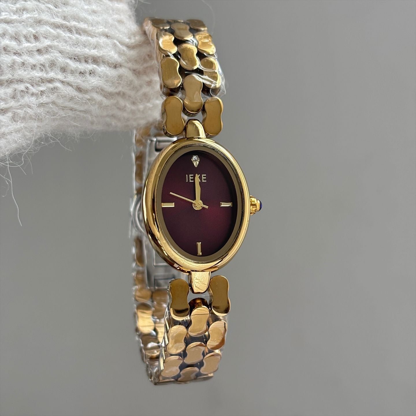 Oval Exquisite Women's Casual Watch