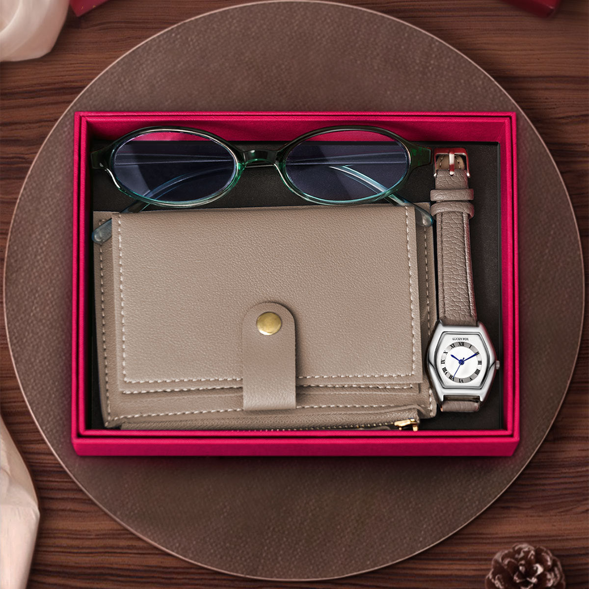 Vintage Women's Quartz Watch With Wallet Glasses Gift Set Box