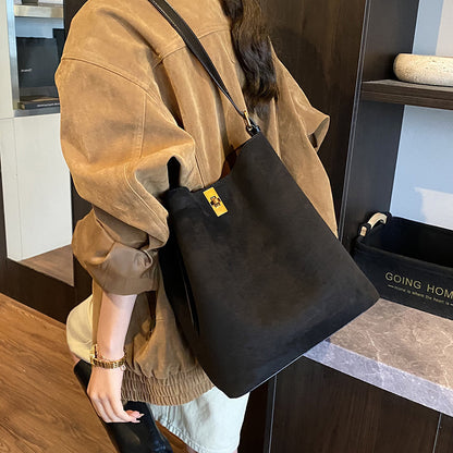 Retro Commuter All-match Fashion Simple Large-capacity Crossbody Bag