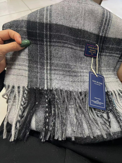 Unisex Cashmere-like Plaid Light Luxury Scarf