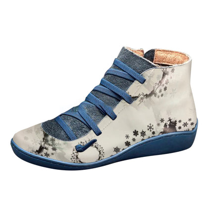 Women's flat short boots